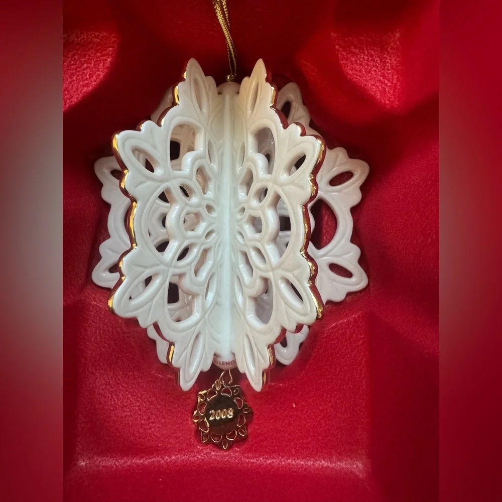 LENOX 2008 FROSTED FANTASY 3D SNOWFLAKE Ornament NEW in BOX Christmas Holiday